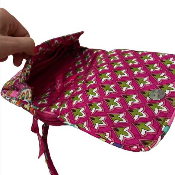 Vera Bradley Crossbody - Picture 6 of 6